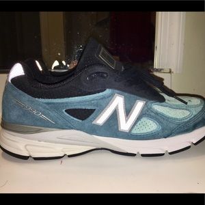 New Balances 990 Sneakers